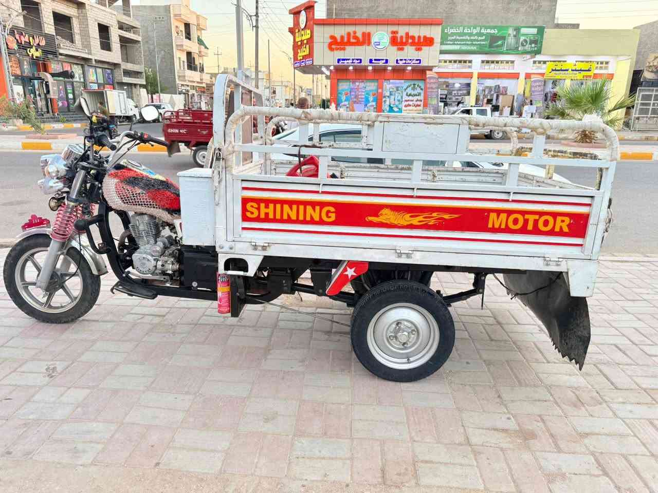 ستوته 22 مكفوله كفاله عامه
مسجله تحويل مباشر السعر ملونيين و 900 وبيها مجال
***********
