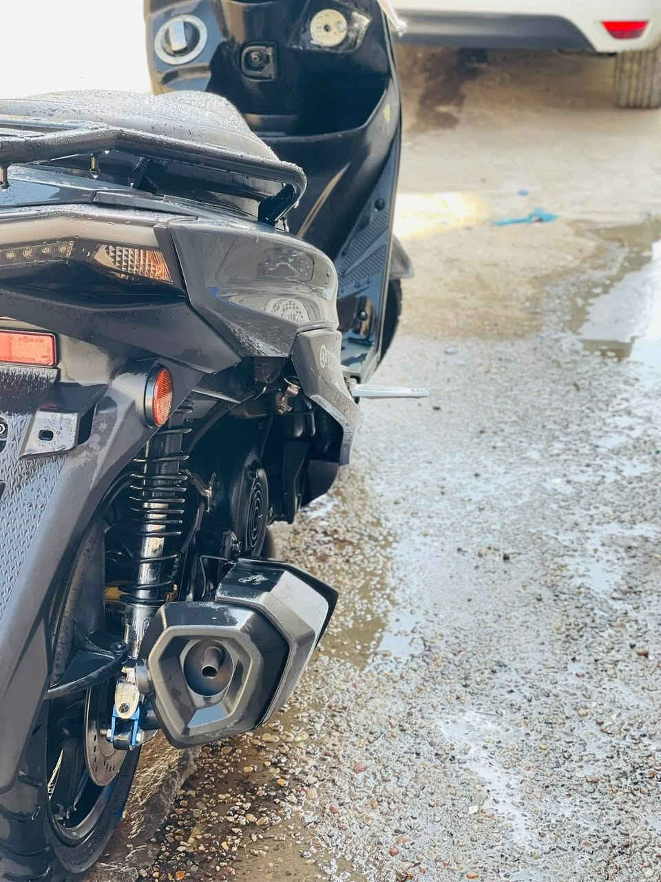 سكنس شمعه ياباني نزلتهه رمبه عله ايدي دراجه جديده برغي ما مفتوح بيهه  سعر مليون ونص 1500 مكاني الامين ثانيه رقم ***********
