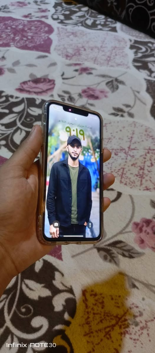 اكس ماكس للبيع 
ذاكره 256
جهاز نضيف السعر 200وبي مجال


**إذا كنت صاحب هذا الإعلان وتريد حذفه لأي سبب، رجاءا أرسل رسالة إلى الدعم الفني**
