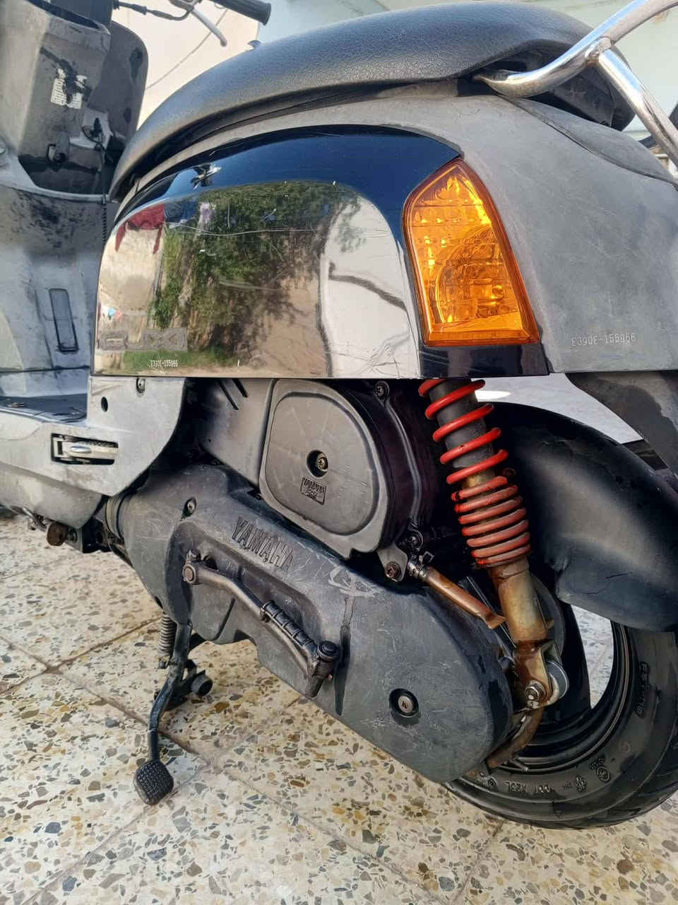 السلام عليكم دراجة بوليس كابريتر برغي مامفتوح لاتنقيص لاتتبخير تأخذها كلشي شغال  بيها ختم واحد للبيع السعر خاص ***********
