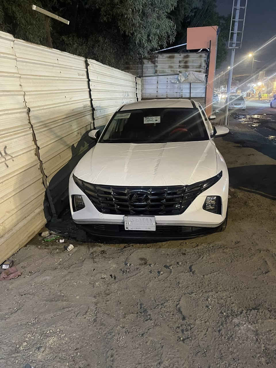 سلام عليكم توسان 2022 سياره جديده جاهزه مابيهة اي نقص مكاني بغداد البلديات رقم بغداد السعر 1800 رقم ***********
