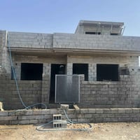 ورحمه الله وبركاته هيكل للبيع مساحه 125 متر مربع ركن   غرفتين نوم *صال...