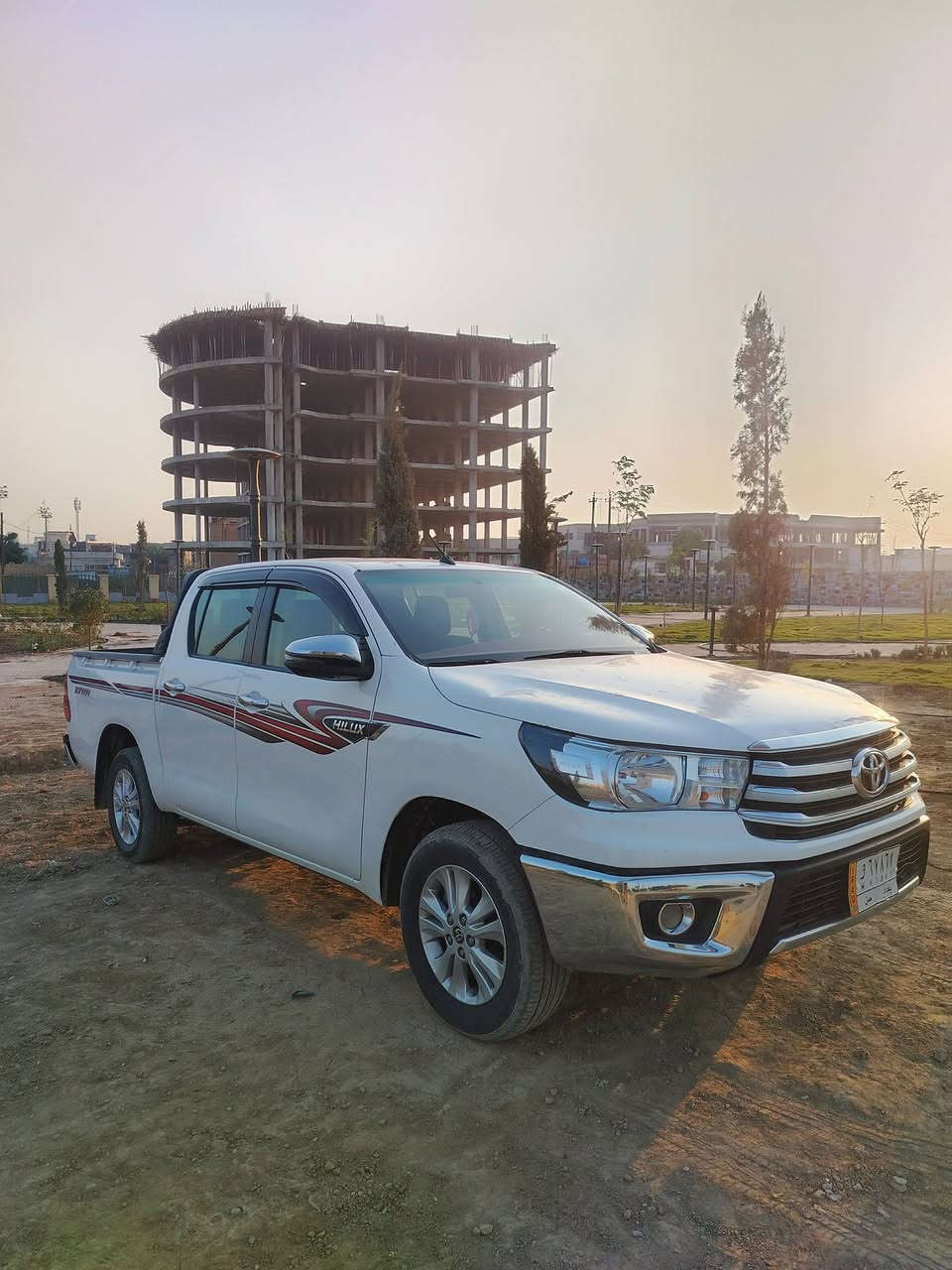 شركة ساز أصلي

صبغ قطعتين ونص فقط بدون واخل 

فول مواصفات

بصمه تشغيل

شاشه كامره

قطعتين تبريد نظام أيكو

كرسين تتدفئه

باقي المواصفات معروفه

كير مكينه كفالة حداديه صدر جديد تخم تاير جديد ترايها زيرو سياره جاهزه من كلشي رقم بغداد بأسمي شرط التحويل السعر 238 اوبيها مجال للشراي مكاني ديالى بعقوبة للستفسار أتصال ع الرقم ***********
