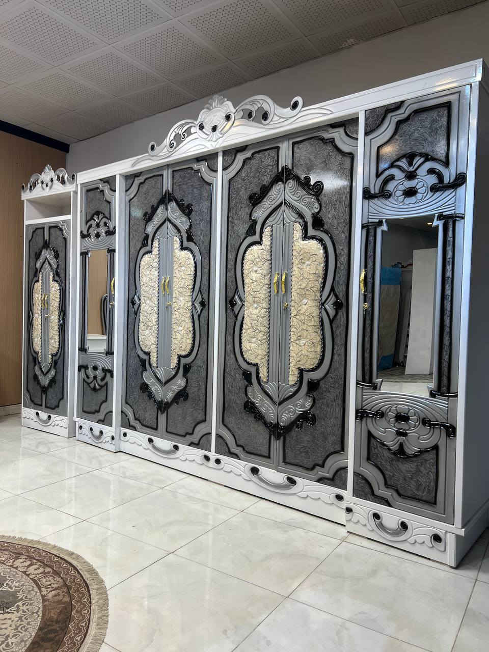 غرف نجاره عراقيه 💯💯

تتكون من ١٠ قطع 

عرض الكنتور٣مترات و٢٠سم

ارتفاع الكنتور مترين و٤٥سم

السرير بلوك ٦ ارجل

طول السرير 200 سم 

عرض السرير 160 سم 

الضهر شد براغي

الزاويه بارتفاع الكنتور 

الشازلون والطابوريه 75 الف 

الحجز والاستفسار خاص


**إذا كنت صاحب هذا الإعلان وتريد حذفه لأي سبب، رجاءا أرسل رسالة إلى الدعم الفني**