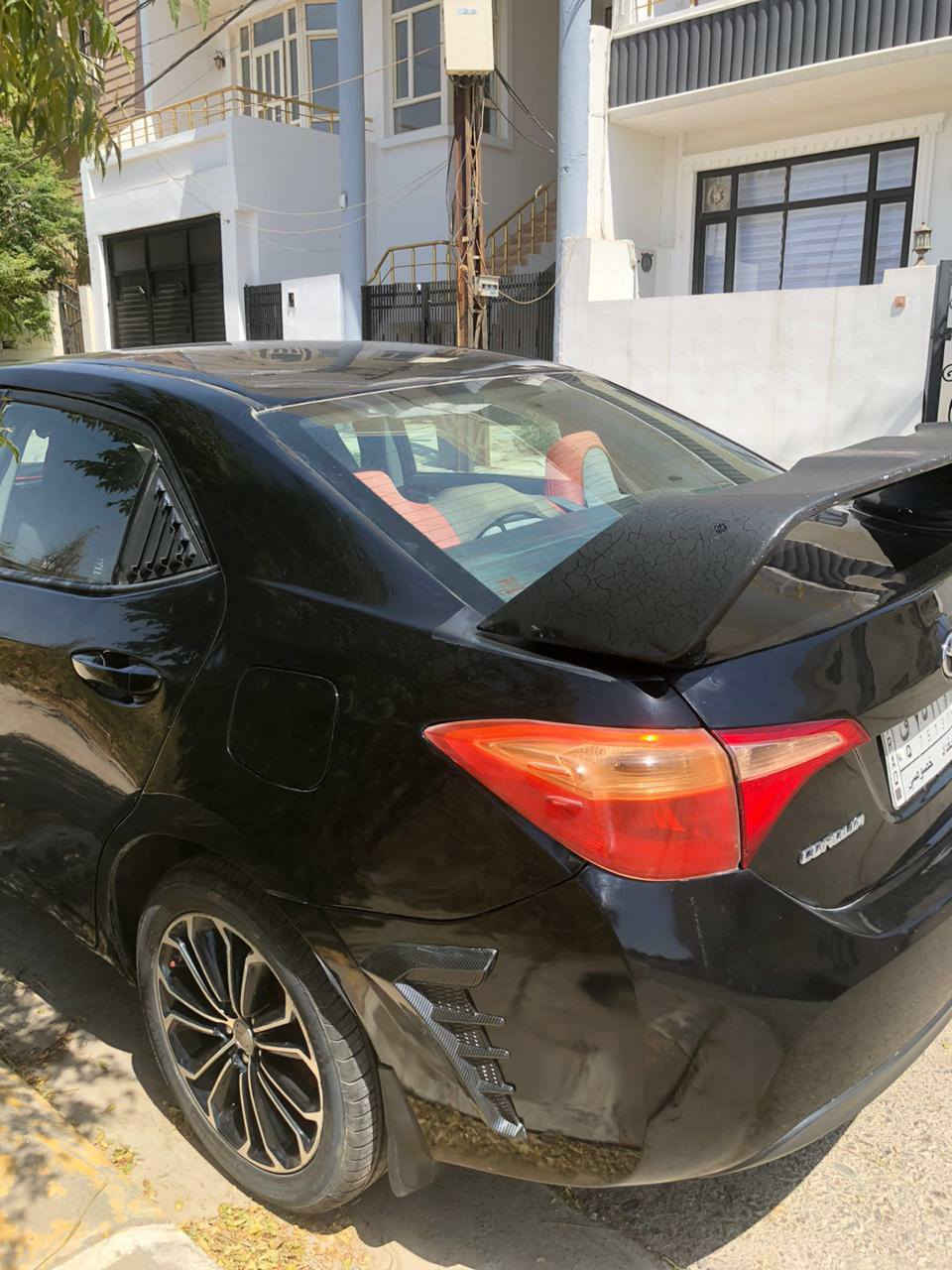 سلام عليكم 
للبيع كورلا موديل ١٩ LE وارد كندي 
رقم بغداد 
محرك 1800 
ماشيه 86 الف 
رادار امامي 
وتحديد مسار 
صدر امامي وخلفي جديد
تبريد ثلج 
معوقين شهر 10 اصير حره 
حادثها بنيد فقط وبل العراق جاملغين الخلفيه 
الحوض سليم ضربة جاكوج مابي
ابيع مصبوغه 
سعر ١٢٠ بيه مجال 
الرقم ***********
مكاني بغداد
