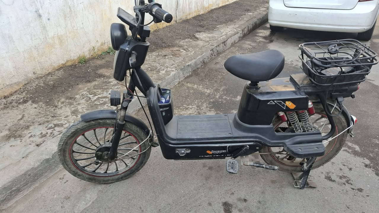 للبيع دراجة شحن السرعة ٦٠ السعر ٣٠٠ وبيها مجال


**إذا كنت صاحب هذا الإعلان وتريد حذفه لأي سبب، رجاءا أرسل رسالة إلى الدعم الفني**