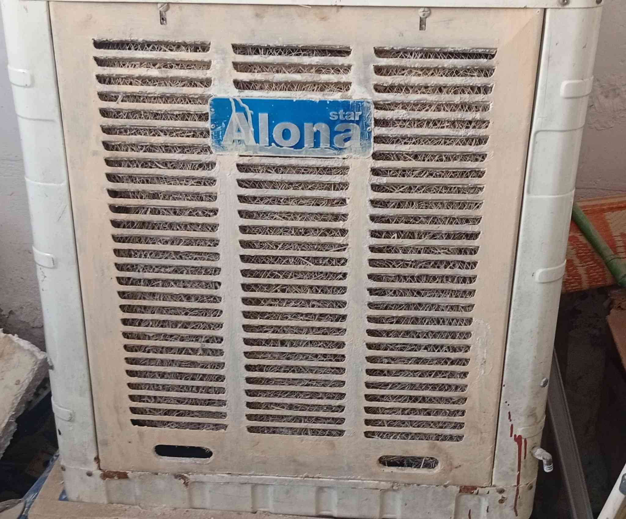 مبرده شغاله كلشي مابيها لبيع 80وبيها مجال
***********
عنوان نجف حي العسكري
