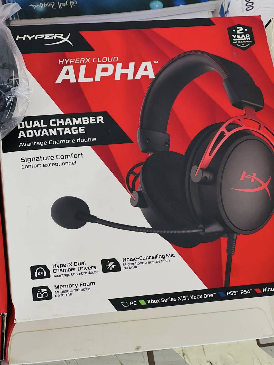 سماعه هايبر اكس نسخه الفا 
ترهم كل الاجهزه بلي اكس بوكس pc جديده كلش مصارلها يومين يمي حته ملابسها شخط مابيها كل ملحقات وياها سعرها ب50 توصيل موجود ***********
