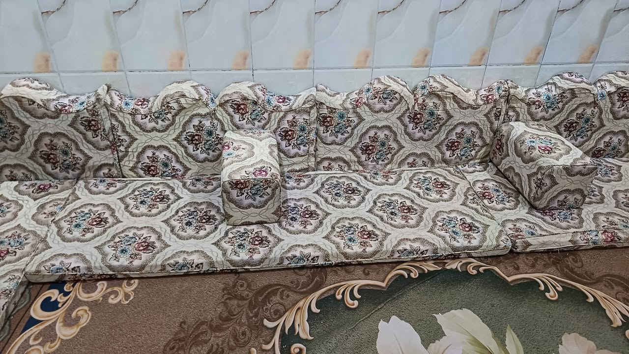 ديوان 6 دواشك نظيف السعر 450


**إذا كنت صاحب هذا الإعلان وتريد حذفه لأي سبب، رجاءا أرسل رسالة إلى الدعم الفني**