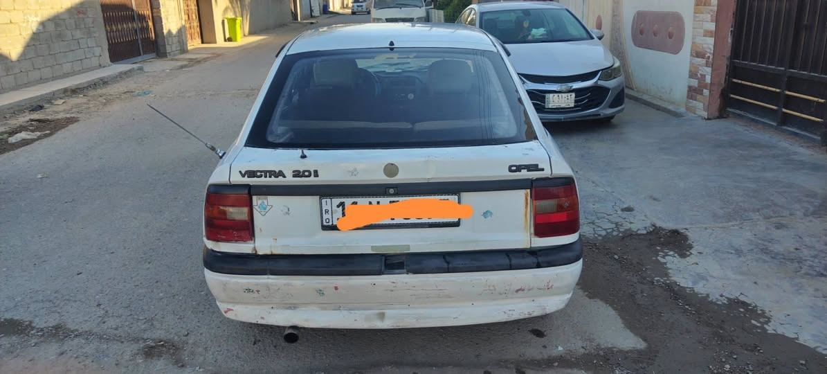 السلام عليكم اوبل فكتره للبيع رقم بغداد المكان ابوغريب السعر 32 وبيهه مجال رقم التلفون ***********
