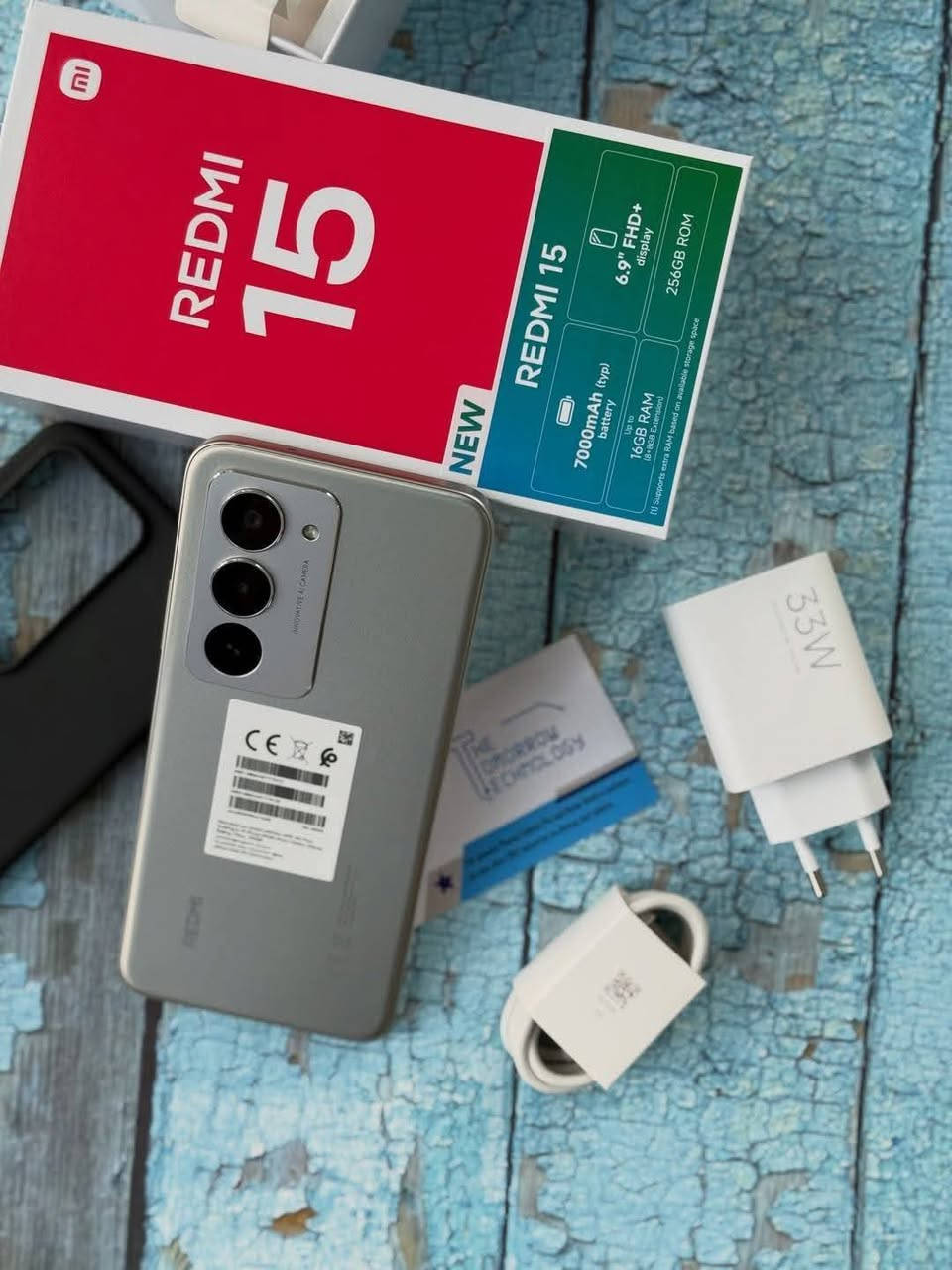 Redmi 15 - Titanium للبيع 
شاشة 6.9 إنچ FHD+ بدقة عالية وتردد 144Hz
• معالج Snapdragon 685 أداء سلس للاستخدام اليومي
• كامرة خلفية 50MP وكامرة سيلفي 8MP
• بطارية 7000mAh (( تنسى الشحن ))
• شحن سريع  Wireless charging + 33W
• بصمة جانبية + Face Unlock
• مقاوم لرذاذ الماء والغبار بمعيار  IP64
• نظام HyperOS 2 الحديث من شاومي
ومكاني ب الحلة 
(( ومتوازي على البيع والسعر اخو البلاش ))
  للأستفسار اتصال على الرقم أو واتساب  *********** 📞
