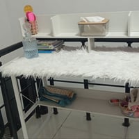 ميز دراسة • مكتب • الدوره