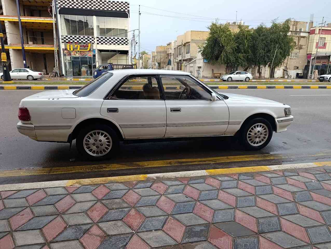 السلام عليكم شيزر عظم للبيع سياره مكفوله من كص ونقل جثه وضرب قويه سيارة جهازه من مكينه وكير وحديده جديد سنويه ٢٩   السعر 50 وبيه مجال رقم استفسار *********** مكان نجف حي كرامه
