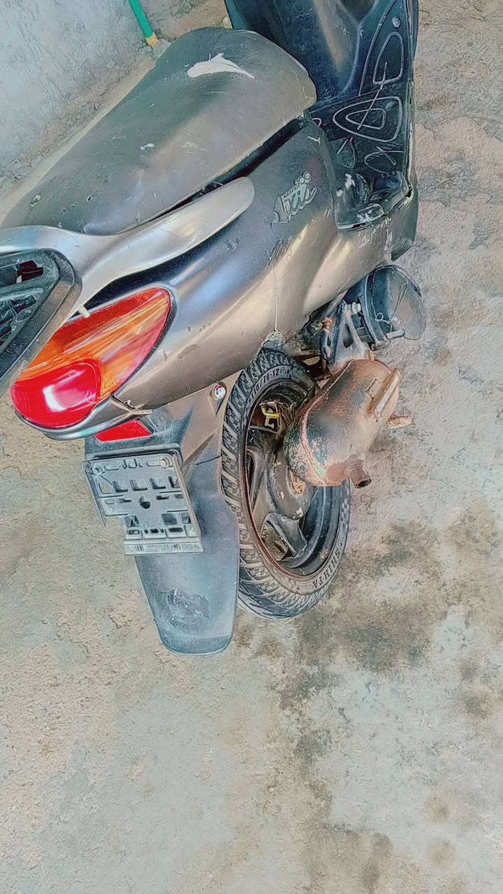 للبيع دراجه اكزز فحل كله شغاله ماناقصه شي شلعه ومشي خيرمن الله السعر225 مكان حله بكرلي


**إذا كنت صاحب هذا الإعلان وتريد حذفه لأي سبب، رجاءا أرسل رسالة إلى الدعم الفني**
