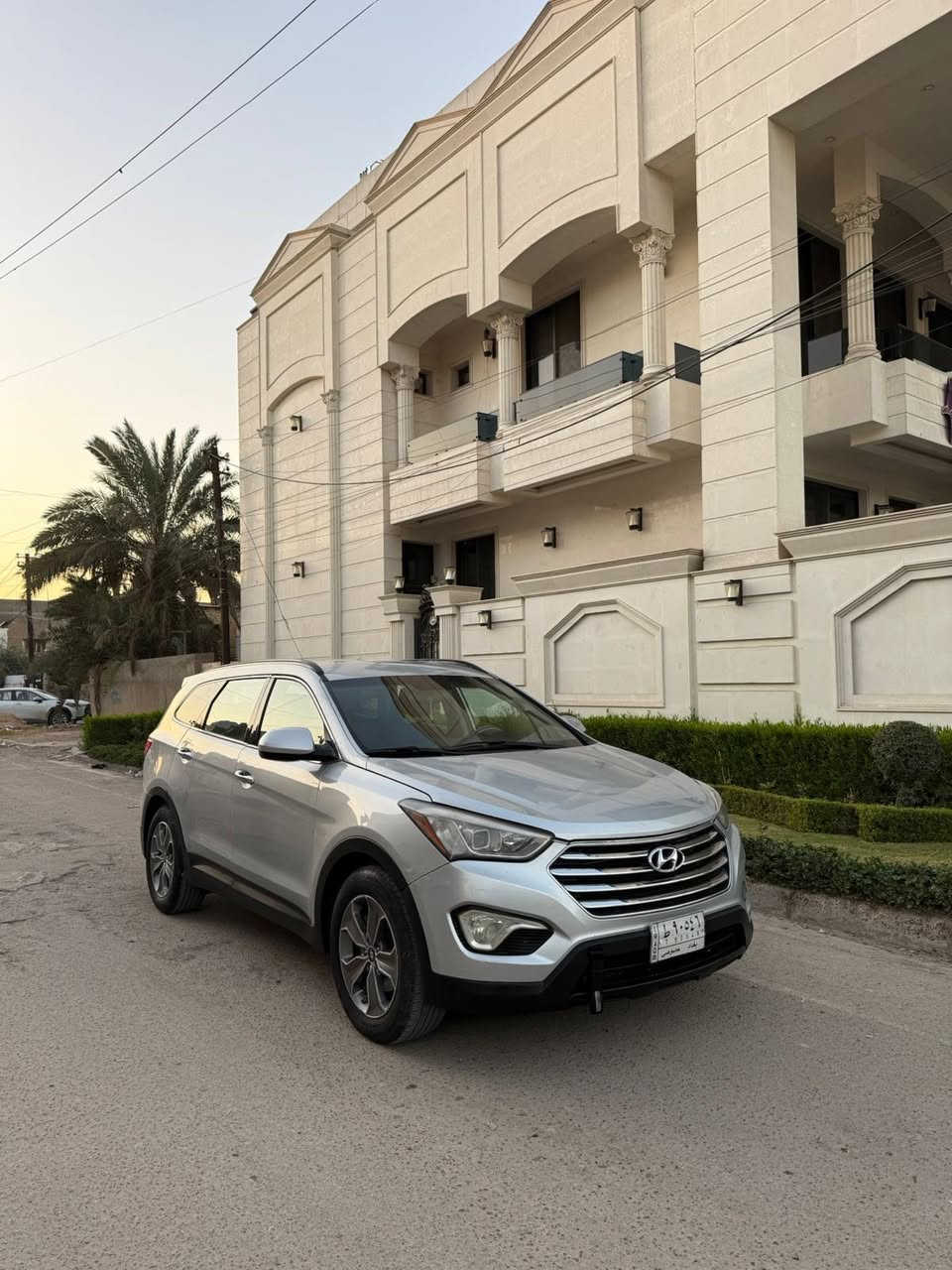 السلام عليكم حبايبي
سنتافيا
موديل 2016
بيها جاملغ خلفي وبابين صفحه السايق 
ماشيه 64 الف 
تدفئه كشخنات
كشخن كهرباء
تحكم ستيرن صفحتين  
تحكم مري كهرباء 
تبريد ٣ قطع 
٧ راكب 
مكينه ٦ سلندر 
السعر 149$ وبيها مجال بسيط حك الجيه فقط
بغداد (بغداد جديده)
للتواصل
***********
