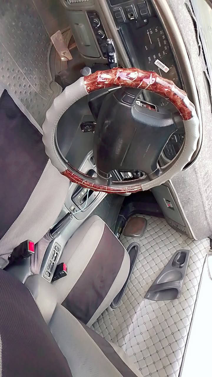 برنس رقم بغداد رقم نكليزي سنويه ل28 موديل 94 فول نضافه مال جناي كله نضيف بخاخات جدد باتري جديد دوشمه جديده محرك كير فول  مال جناي مكان بابل  مداوري ثاني يوم للاستفسار مراسله اول ***********
