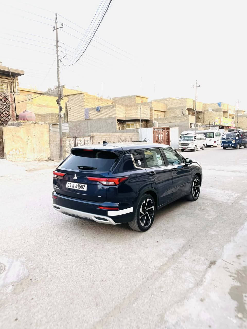 اوتلاندر 2023 فئة بلاك اديشن فول فول عدا فتحة ماشيه 62 الف حقيقي
بدون نقطة داخلي   مصروف ايرباك ستيرن سيتم بلاد 5 كاميرا كشنات جلد و كهربائي گيج إلكتروني مرايات شفط و كاميرا و رادار و تدفئة  سياره ٣ مقعد و ٧ راكب محرك ٤ سلندر حجم 2.5 كاميرا فول hd درجة بصمة هاند بريك بصمة گير ماوس جميع مقاعد بيهه تبريد خاص و جميع مقاعد مفصولة منامية رادار امامي و جانبي و خلفي جميع انظومات القيادة و نظام اقتصادي شاشة كبير ايباد اوتو ستارت و تحديد مسار و اوتو ستوب توقف ذاتي دفع رباعي 4/4  گير محرك تبريد كهربائيات حالة وكاله بعد بيهه هوايه مواصفات مكانها بغداد رقم الهاتف ***********
