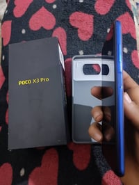 بوكو اكس ثري برو • ذاكرة ٢٥٦ • شاشة ١٢٠ هرتز