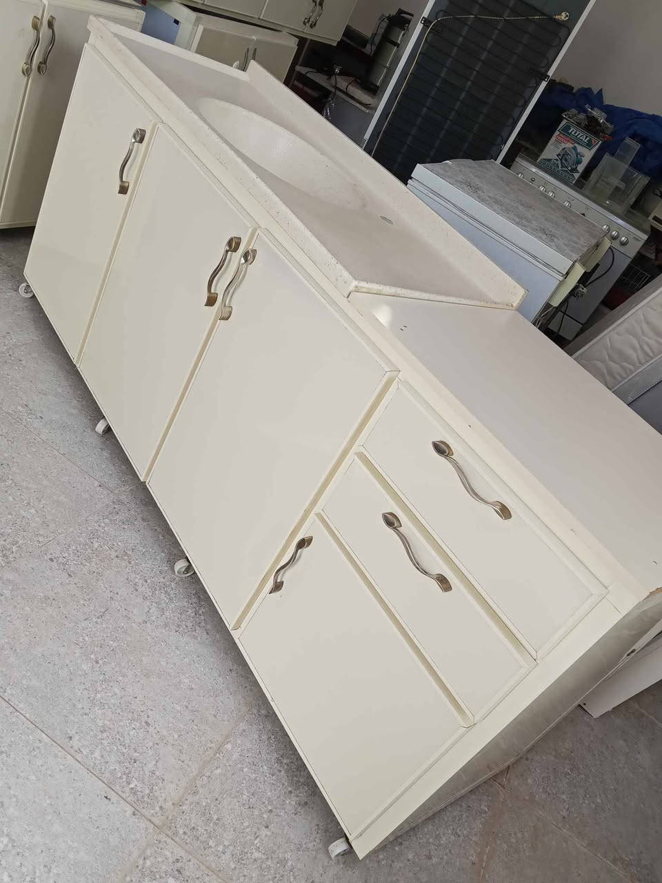 کەوانتەروسنگی موساعیدبەتبەخ ئەلەمنیۆمە زۆرپاکوجوانە نرخ 180 هەزار تکایە ئەگەرمشتەریت تێل بکە *********** السليمانية, العراق
