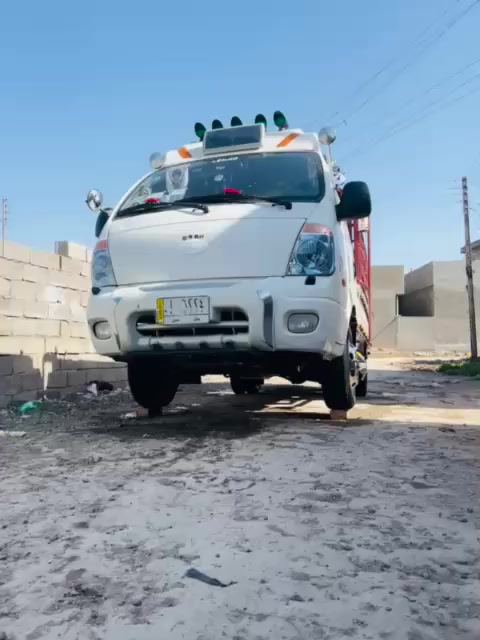 السلام عليكم كيا 2010 مسكر بلادي طرمبه كفاله عامه من صبق مضربه كفاله تخم تاير هي ومحجرها*********** ما متواجد عل نت رقم بابل بسمي
