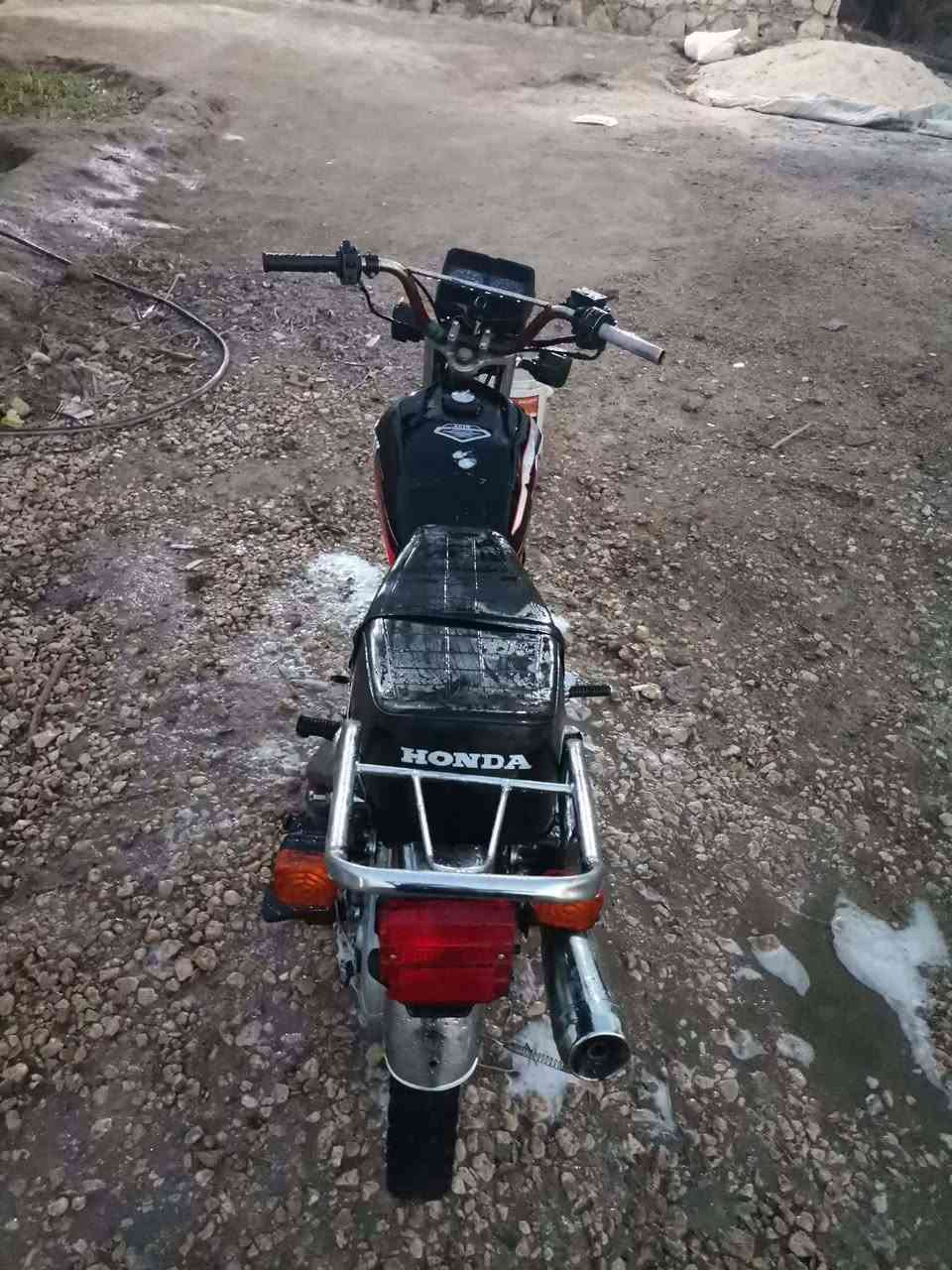 للبيع دراجه سفانه مديل 19وراق اصولي   السعر 375وبيه مجال  لاتصال على رقم ‏‏‪***********‬‏ المكان الحمزه الغربي
