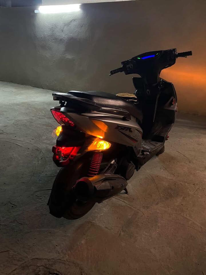 جيتي ار لبيع لدراجه مكفوله  تاخذ على الفحص و بلاديه كفرات و مكينه و المكينه برغي ما مفتوح بيه و شاشه ٣الوان المكان حريه السعر واحد و ١٥٠ و بيه مجال الرقم***********
