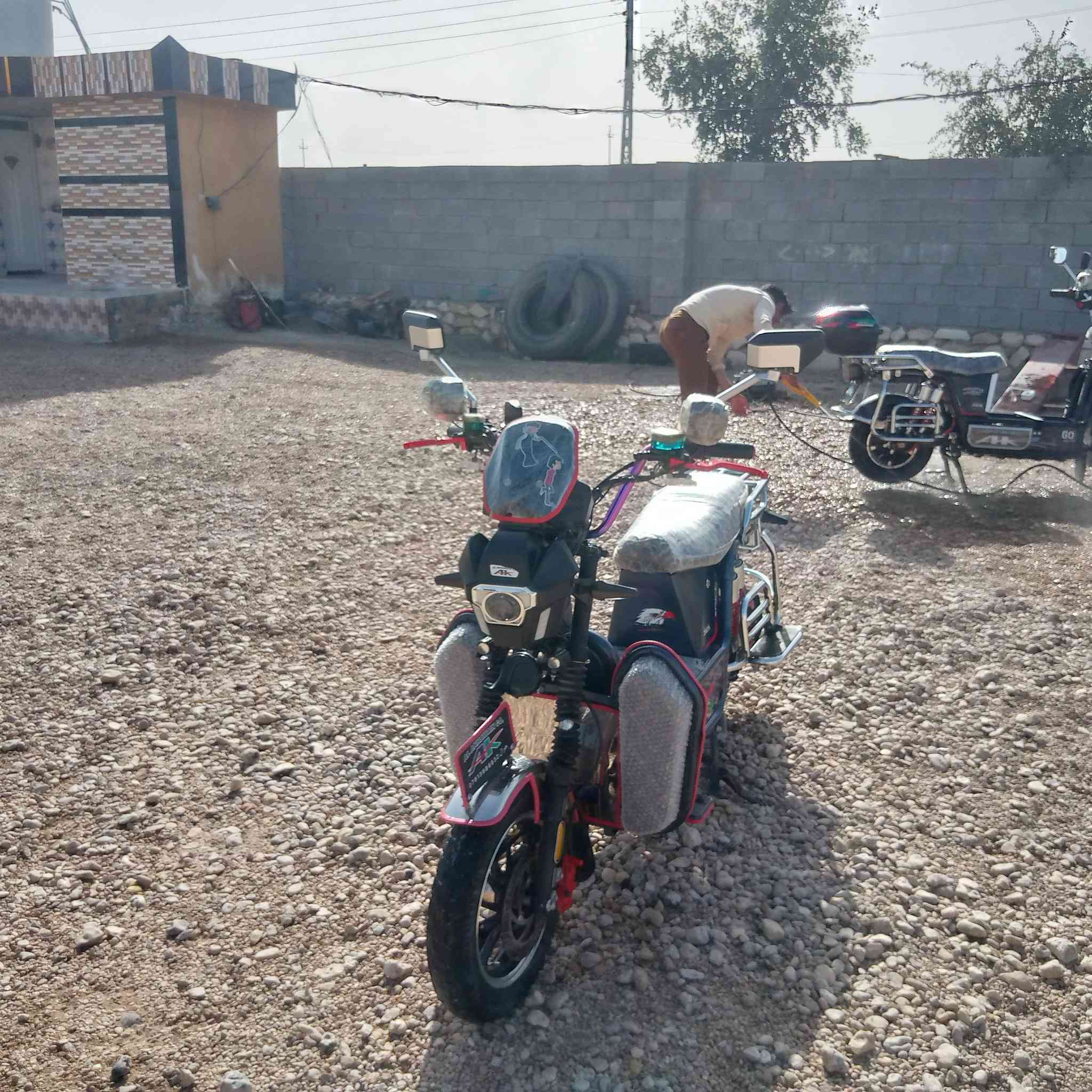 سلام عليكم للبيع مطور شحن جبلي بطاريات على فحص موديل 2025 سعر 700وبي مجال ***********7المكان الفلوجه النساف
