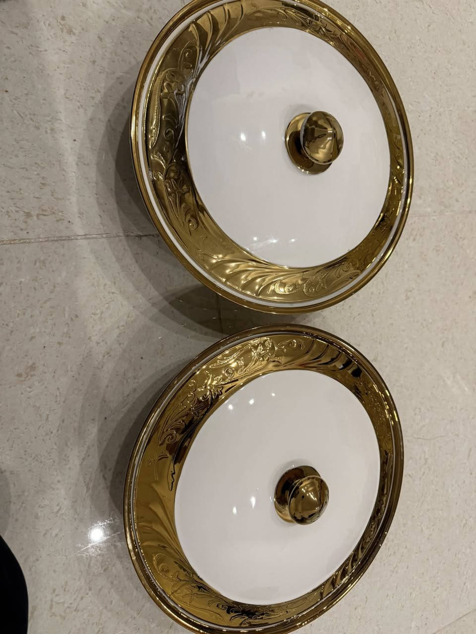 السلام عليكم فرفوري كله نضيف اخو الجديد شراي الي يريدهن يدخل خاص ويدلل مكاني بغداد  التاجيات لاستفسار على رقم *********** او ماسنجر
