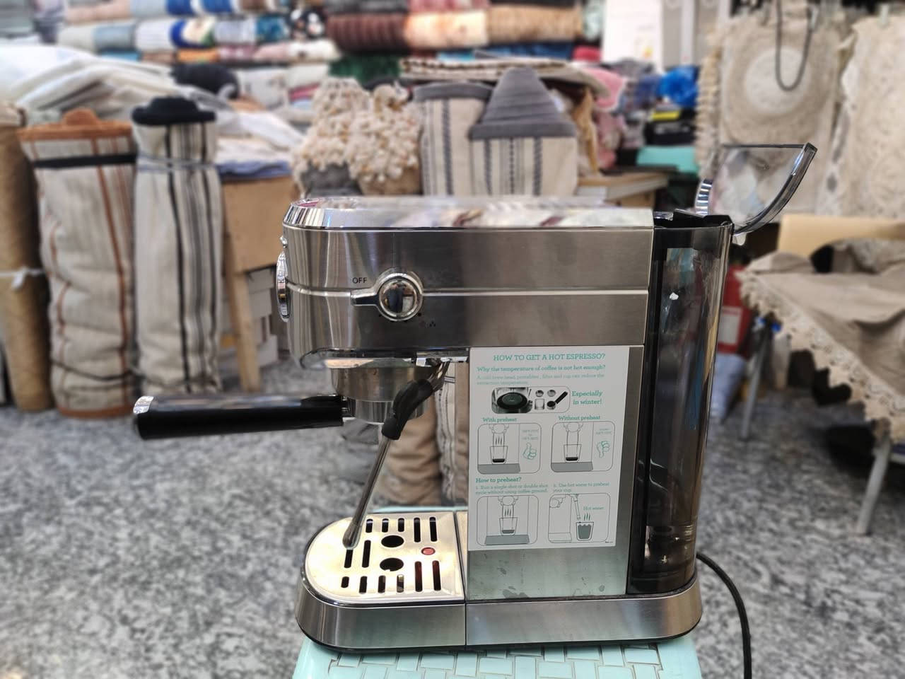 جهاز اسبريسو + طاحونة قهوة
استخدام قليل جدا ... النظافة 99%

  (((((( السعر الجهازين / 135.000 ))))))

,التوصيل مجاني لجميع محافظات العراق

للتواصل ع هذا الرقم / ***********
