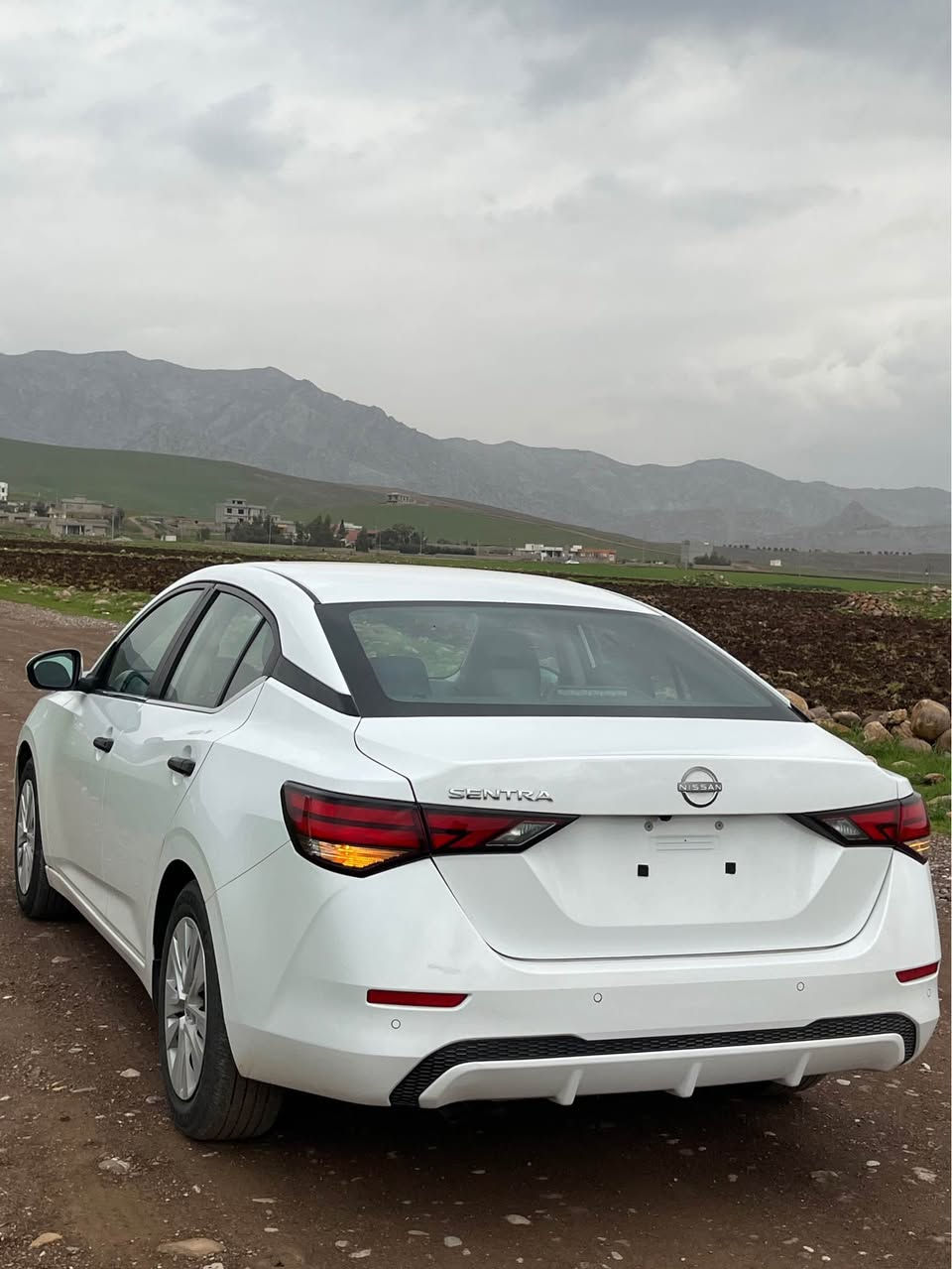 Nissan Sentra 2024 S
دعامي بو دعامي بي صبغ بي تعديل 
ارباك ستيرن سستم
فحم رادار بيلادي شريكه
موصفات
شاشه 
كاميره
حساس
رادار
تحديد سرعه
بصمه
Eco

عنوان ئاكري
رقم موبايل *********** أربيل, العراق
