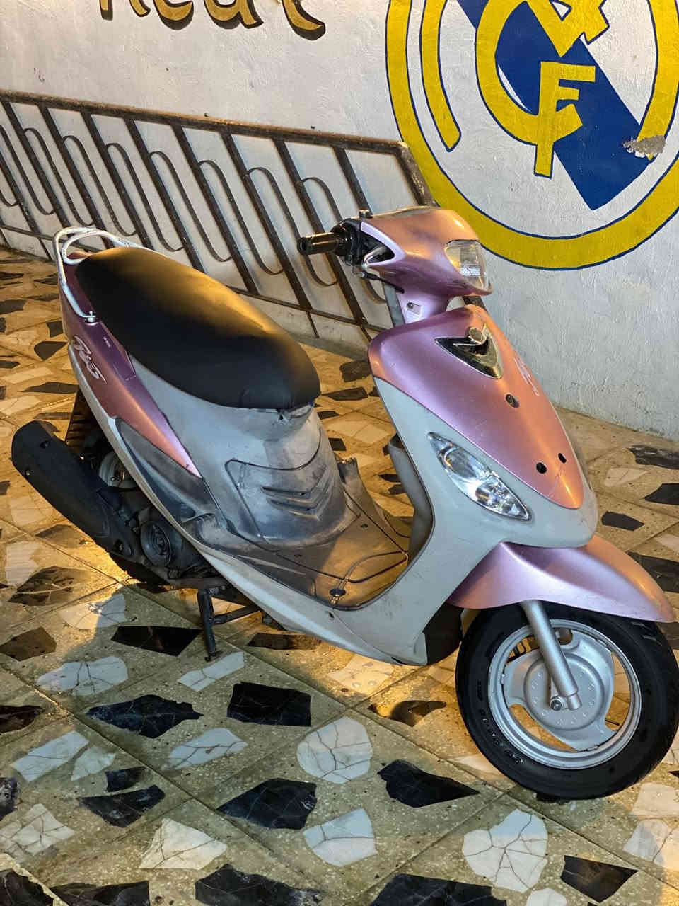 سلام وعليكم مكلف بل نشر ماكس منغولي مكفولة كفاله عامة بعدهة بحالت لوكالة نقصهة واير مال عداد سرعة ولباقي مكفول مراوس بماكس عدلة او فلة حسب لقناعة ولا ماكو مراوس لبيع خابرني وبيك خير وتدلل ‭٠٧٧٤ ٢٣٨ ٧١٤٧‬ رجان بدون عطالت
