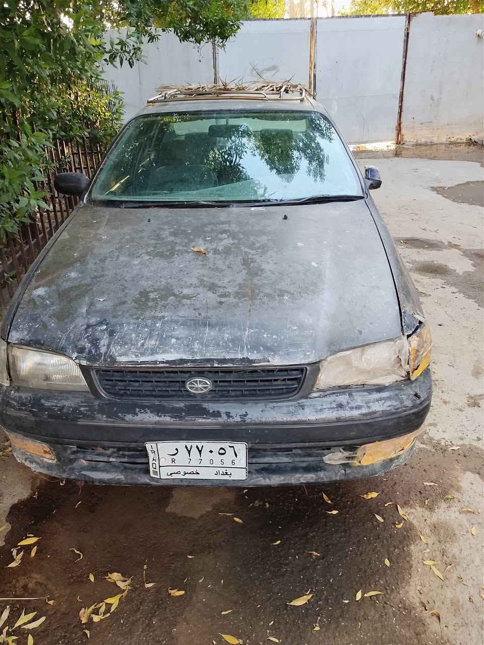 سيارة كرونة موديل 95محور  كير اوتاماتيك موجود فقط واتساب وعلئ الاتصال *********** مكان بغداد
