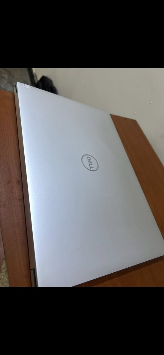 سلام عليكم للبيع لابتوب   Dell XPS 15 9500 كيمنك ولتصميم جديد وستخدام قليل  غراضه جنطه وماوس وشاحنه كامله  موصفاته: 

‏CPU:  Core i7 -10750H
‏Disk: SSD NVMe. 512 GB
 وقابل للزياده Ram16 GB ddr4
‏GPU1: GTX 1650 Ti 4GB
‏GPU:8 GB
‏‎ شاشه 4K UHD+ Non-Touch 16.10

كيبورد ضوئي، بصمة إصبع، هيكل ألمنيوم وكاربون فايبر، صوت جبار.

مكاني بغداد ماعندي توصيل سعر ٩٠٠  وتكد تبحث عليه وتتأكد


**إذا كنت صاحب هذا الإعلان وتريد حذفه لأي سبب، رجاءا أرسل رسالة إلى الدعم الفني**
