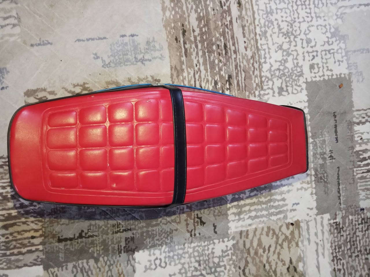 كشن البيع جديد سعر خاص ***********
