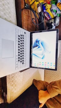 Surface Book 3 • شاشة لمس قابل فصل • i5-1035G7 8GB