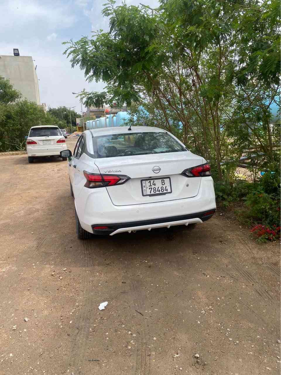 مرحبا فيرسا 2024  رقم مميز بصره وبسمي سنويه لل2030 ضربتهه بابين وشوي من المدكر  الامامي  بجم كبس ماشيه ١٦الف سياره جديده كلششش مكينه ١٦٠٠دبل نوزل
مواصفاته 
رادارات اماميه خلفيه
مانع انزلاق 
مثبت سرعه 
قياده ذاتيه 
اشاير مري
بريك ذاتي عند البك 
وبعد هواي مواصفات 
للبيع او امراوس السعر 140وبيه مجال قليل للاستفسار *********** الزبير, البصرة
