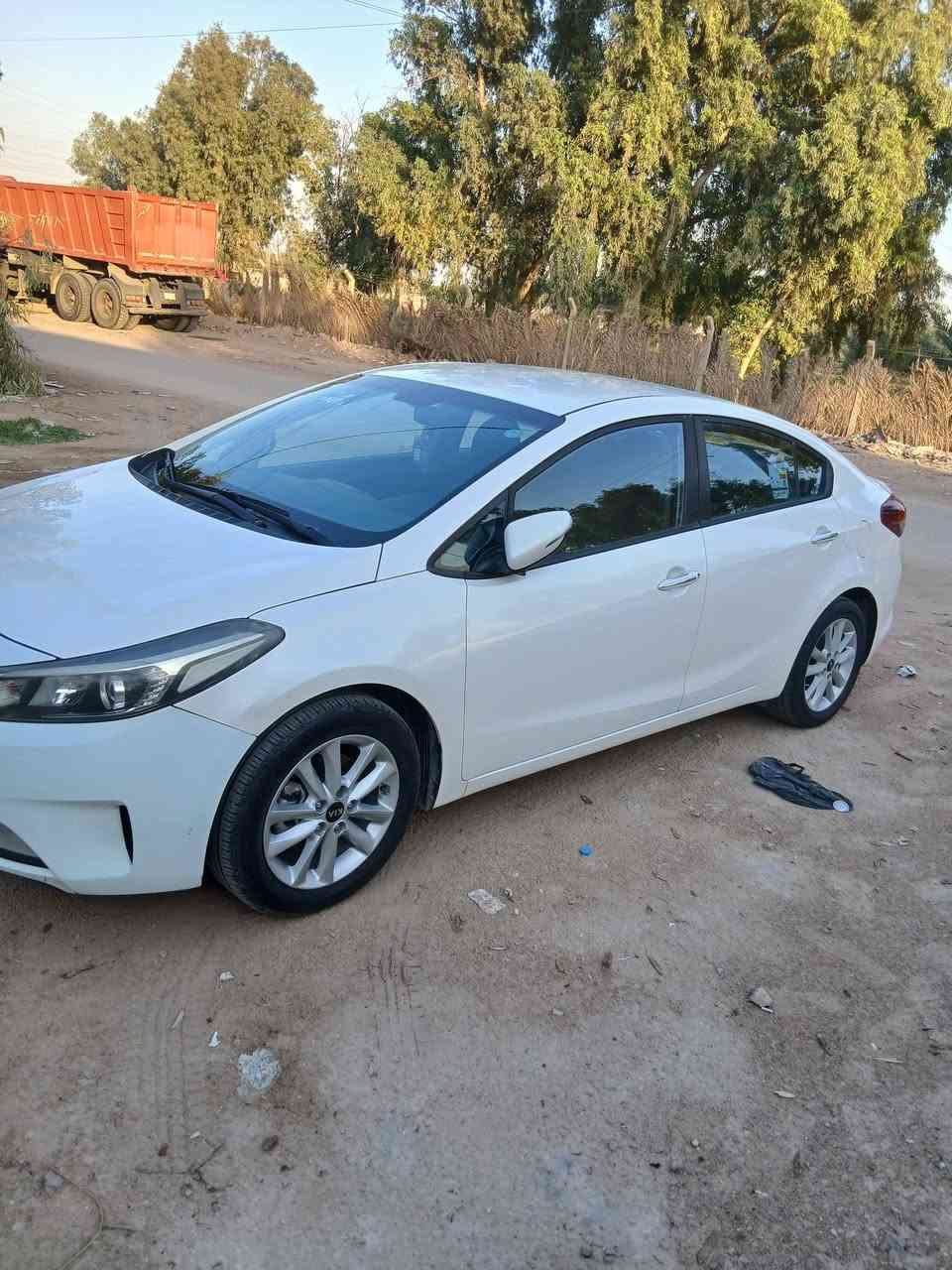 سيراتو ٢٠١٨ 
بارد بقبق الجنطة
السنوية ساقطة ب٢٠٢٥
السعر ١٣٠ ورقة


**إذا كنت صاحب هذا الإعلان وتريد حذفه لأي سبب، رجاءا أرسل رسالة إلى الدعم الفني**