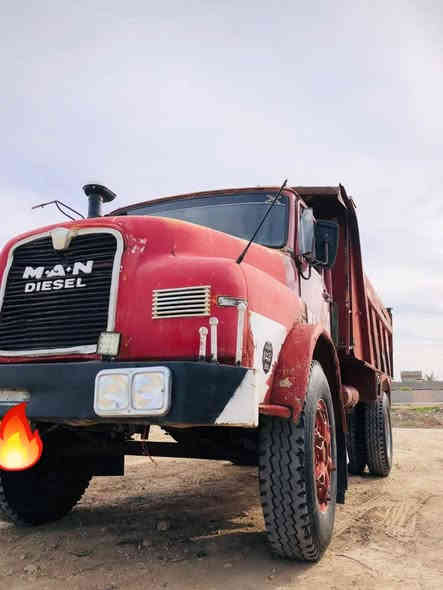 السلام عليكم  مان 81 تخم تاير ويل صاج مكينه استندر لاصرف لاتبخير  شاصي مكفول باتريات جدد رقم ديالى صاحب السنوية ورثه موجودين حدادية جديده ورك كله جديد سياره جاهزه للشغل المكان ديالى المقداديه السعر 10 مليون وبيها مجال ***********
