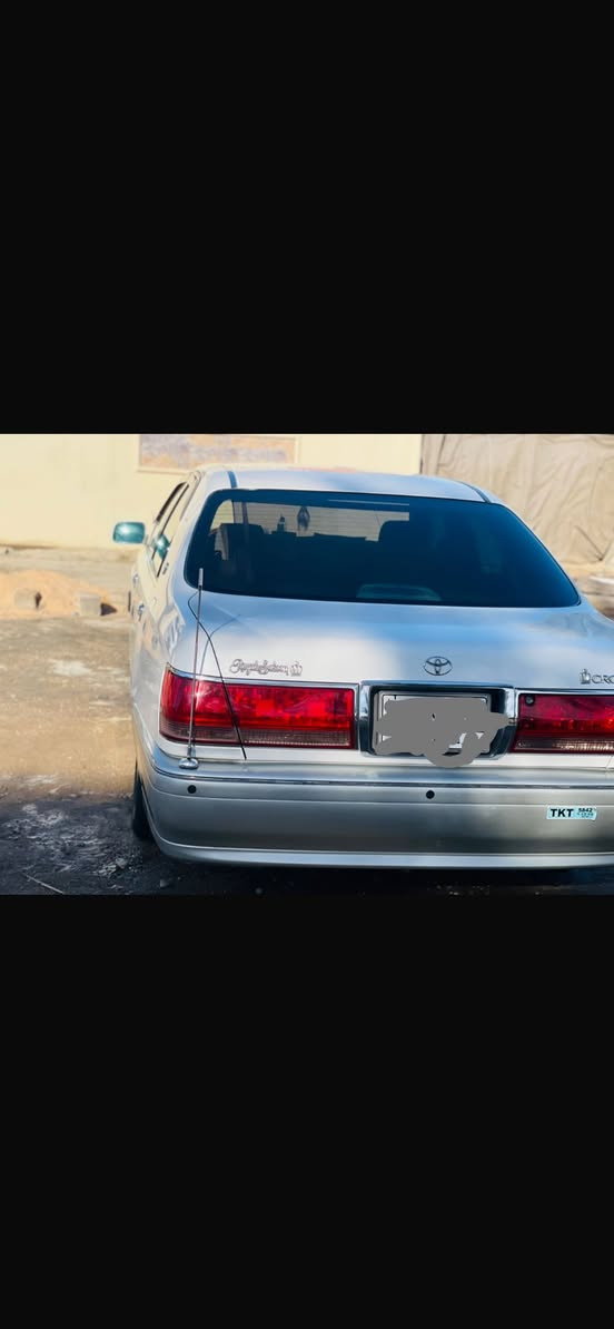 سلام عليكم بيع مستعجل 
ملكه رقم كركوك قرار ٤٨مدفوع كمرك وضريبه وقرصها واصل وعندي نسخه من ضبارتها كامله باقيه  ع وصل اللوحات فقط وصاعده هزه مكفوله كفاله عامه كصه نقل جثه كَلبه تجيه وعيب شرعي مالكها نجف تريد وكاله تريد تحويل 
مواصفات سياره 
كرستال اصل ٣دكم شاصي ١٧٥ديفور الجبير 
كير ومكينه كارتون 
٣انضمه قياده سبورت ونورمل واقتصادي اصل 
لايت وبك لايت كرستال ابو الولد المتحرك اصل 
TRC 
مانع انزلاق ابو الجرس البلادي الجنايه يعرفونه
معروفه مواصفات ٣دكم الكرستال اصل 
تبريد ثلج 
سياره نقصها حداديه فقط سبب عدم التفرغ 
عليها غرامه ورقتين تنزل من سعرها 
سعر السياره ١١٥ وبيها مجال 
مكاني بابل  حله *********** فقط اتصال مامتواجد فيس
