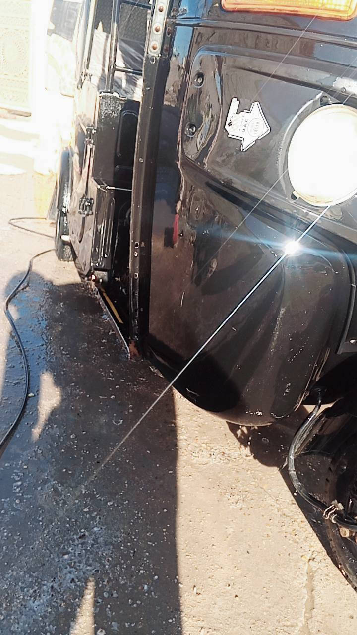 22شهر 10للبيع رقم كربلاء بيه بس، بارد بل لغد مكينه مامفتوحه بس مبدل بيه ولفات سبب تخر كامت بل تشغيل فقط تكتك تخبل لا معمر لا خياس كله زبد كاعيات مكاني  بغداد البياع سعر 7/800 بيه مجال حك جيه تكتك تخبل ***********
