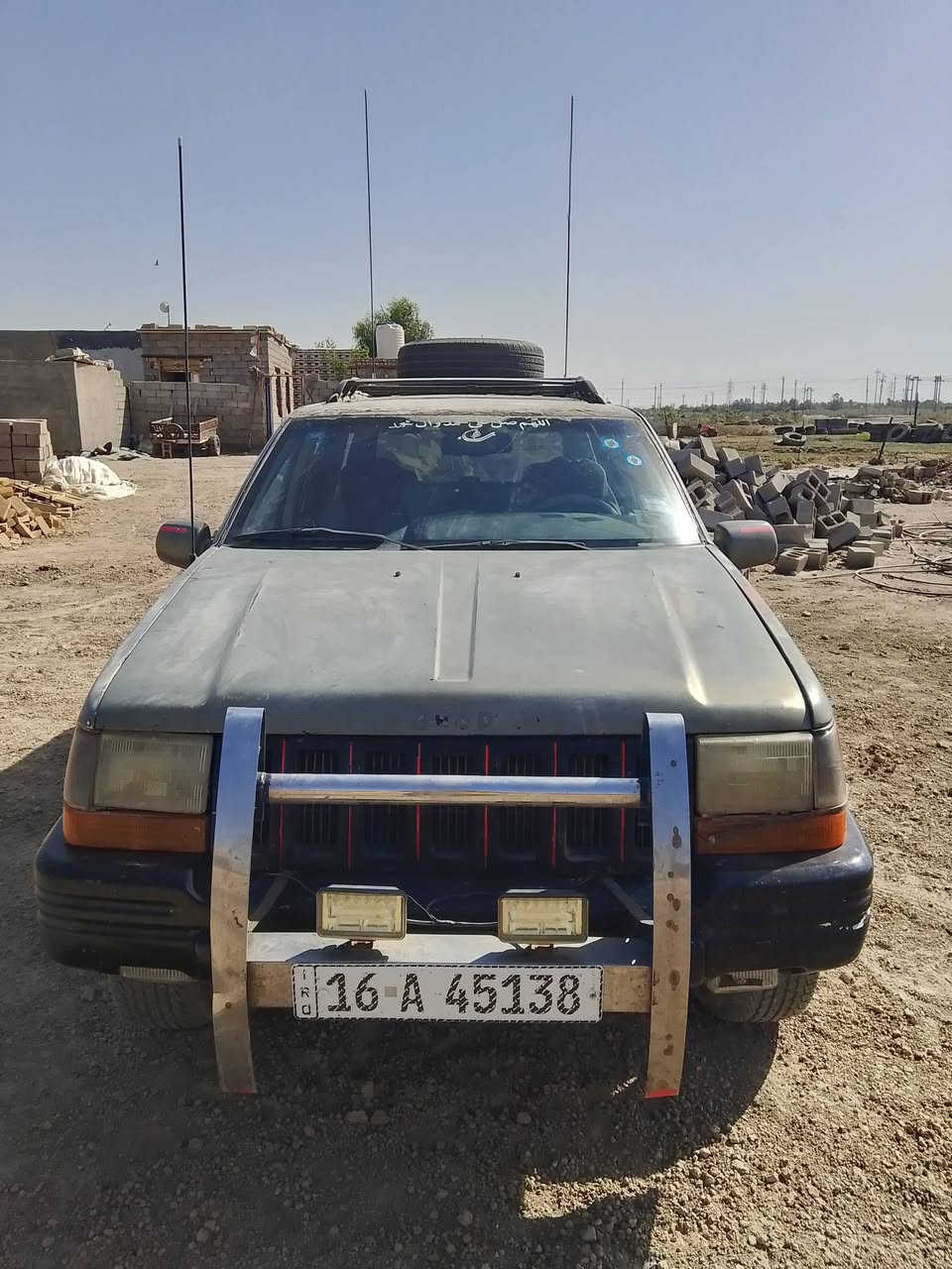 سلام عليكم جيب شاروكي 1996سنوية 31رقم مكينة فيفيتي مكفولة نكليزي بسمي  العنوان ناصرية مركز ***********سعر 42وبية مجال لطيبين
