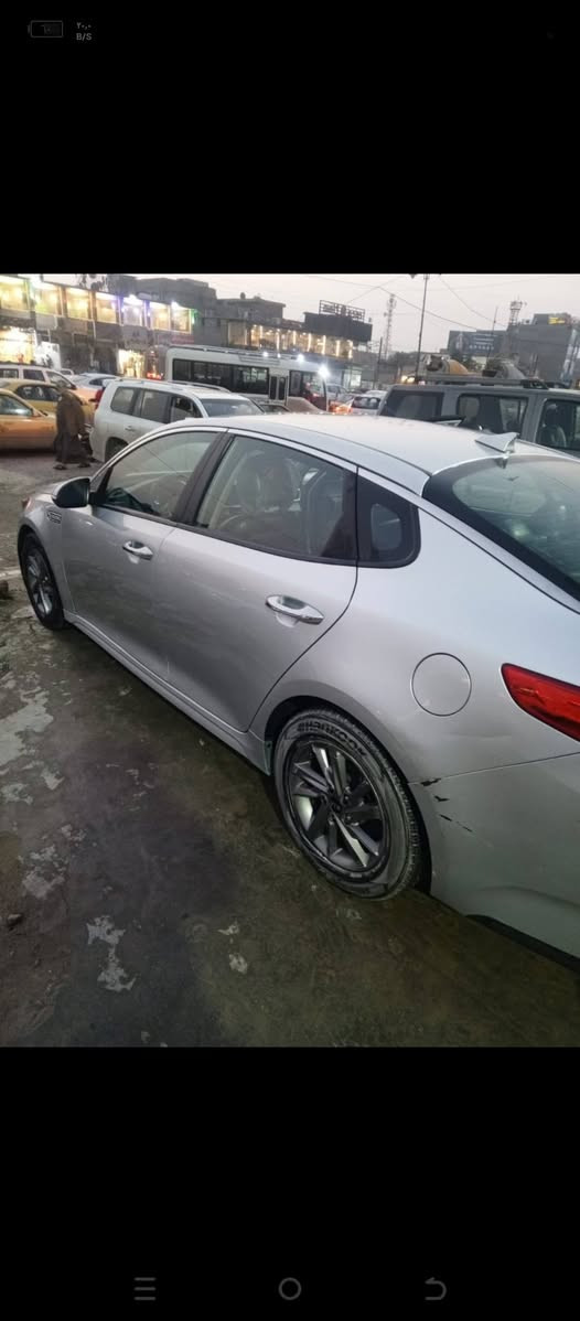 السلام عليكم كيه اوبتيما للبيع موديل 20 معوقين تنفك شهر 10 مرقم بغداد 125 ***********
