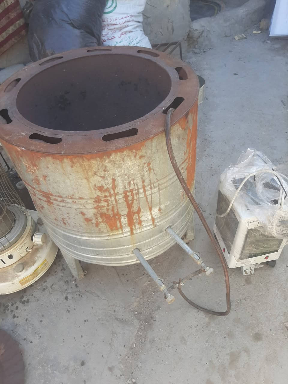 سلام عليكم غراض للبيع  كلهن 35 مكان جكوك رقم ***********
