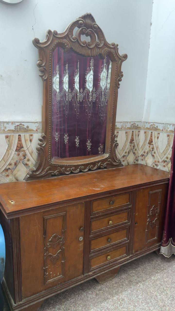 بسوق الشيوخ أغراض للبيع المستعجل الشراي يتفضل خاص


**إذا كنت صاحب هذا الإعلان وتريد حذفه لأي سبب، رجاءا أرسل رسالة إلى الدعم الفني**