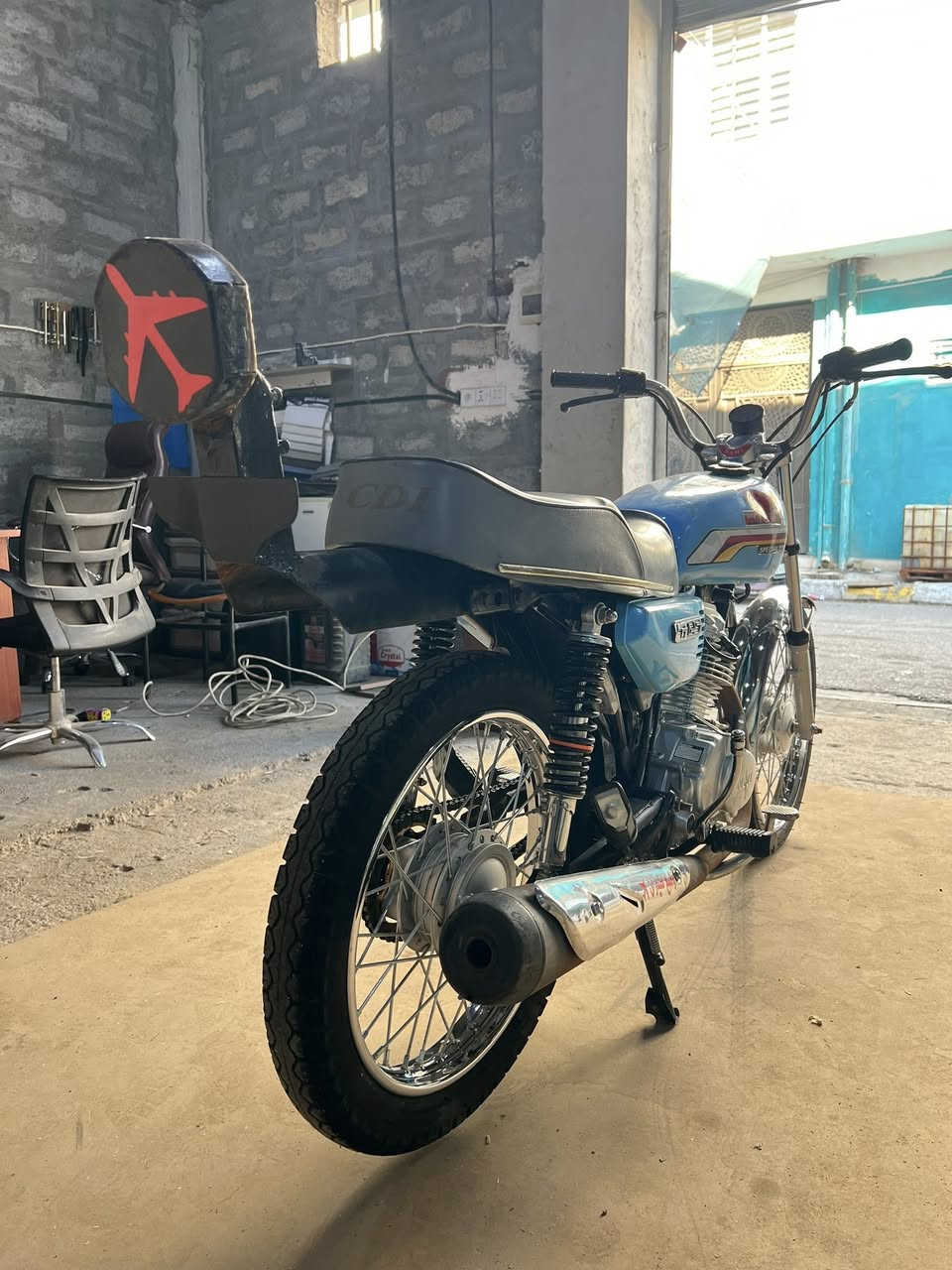 دراجه للبيع نامه تعمير 2024 محرك شرط كهربائيات ضفيره كامله لايت امامي خلفي فدرالي وياله شرط تيرات شرط دراجه جاهزه شغل واطلع وإذا مايعجبك الصالنصه ابدله ألك بواحد رياضي وصينيه مال زنجيل هم موجود  السعر 650 بي مجال عنوان كركوك حي الخضراء رقم مبايل ***********
