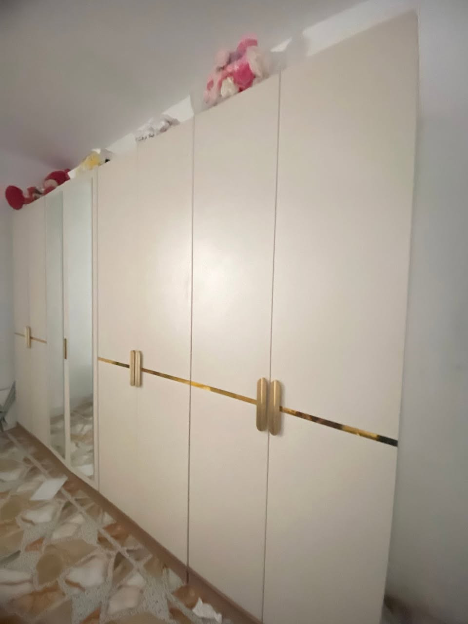 ٨ قطع تركي درجه اولى اي ضرر مابيها اخذتها بمليون ونص واريدها مليون وبي مجال بسيط


**إذا كنت صاحب هذا الإعلان وتريد حذفه لأي سبب، رجاءا أرسل رسالة إلى الدعم الفني**