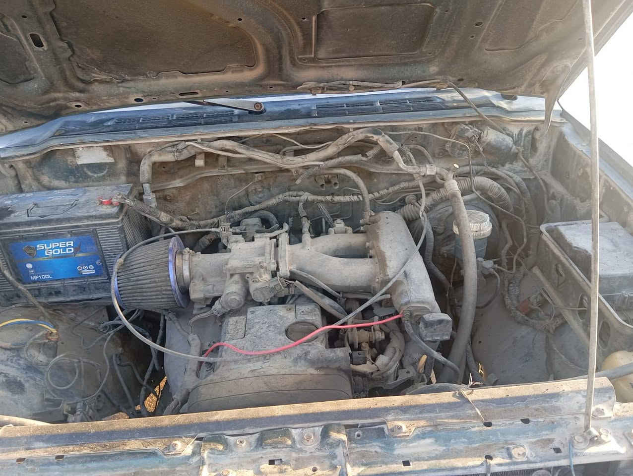 📣 باجيرو أوتوماتيك للبيع في بغداد (محرك 3000 ففتي) 📣
المواصفات والتفاصيل:

الماركة: ميتسوبيشي باجيرو (الجيل الثاني المتين)

الرقم والسنوية: رقم بغداد

نوع الكير: أوتوماتيك (بحالة ممتازة)

المحرك: 3000 (ففتي 50) محرك قوي وبحالة طيبة جداً

اللون: أخضر مميز مع الخطوط الجانبية الأصلية

الإضافات: سلة سقف علوية ، دواسات جانبية، وتخم تاير بحالة جيدة

وضع السيارة:

المحرك والكير والحدادية بحالة ممتازة وجاهزة للشغل والسفر مباشرة

التبريد: لا يعمل (يحتاج صيانة)

السيارة نظيفة من الداخل والخارج ومال جناي

السعر المطلـوب:

💵 54 ورقة (5,400 دولار أمريكي) وبيه مجال قليل للشراي الجاد

الموقع والاتصال:

📍 المكان: بغداد - مدينة الصدر

📞 للتواصل والاستفسار المباشر: ***********
