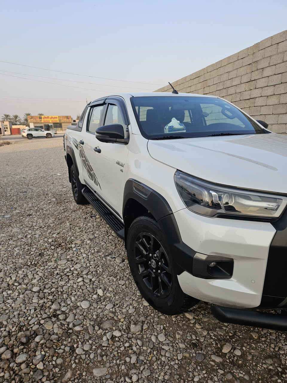 السلام عليكم ورحمه الله هايلوكس افنجر موديل ٢٣رقم اربيل كفاله عامه ماشة٦٢ السعر385$ مكان ديالى  *********** ابو عبدالرحمن
