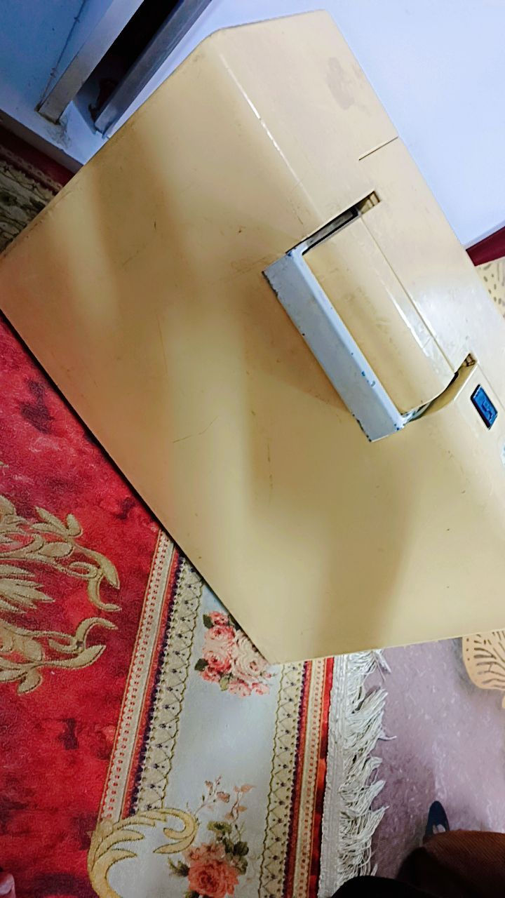 سلام عليكم مكينه خياطه البيع تشتغل كلش مابيه سعره ٥٠ وبيه مجال


**إذا كنت صاحب هذا الإعلان وتريد حذفه لأي سبب، رجاءا أرسل رسالة إلى الدعم الفني**