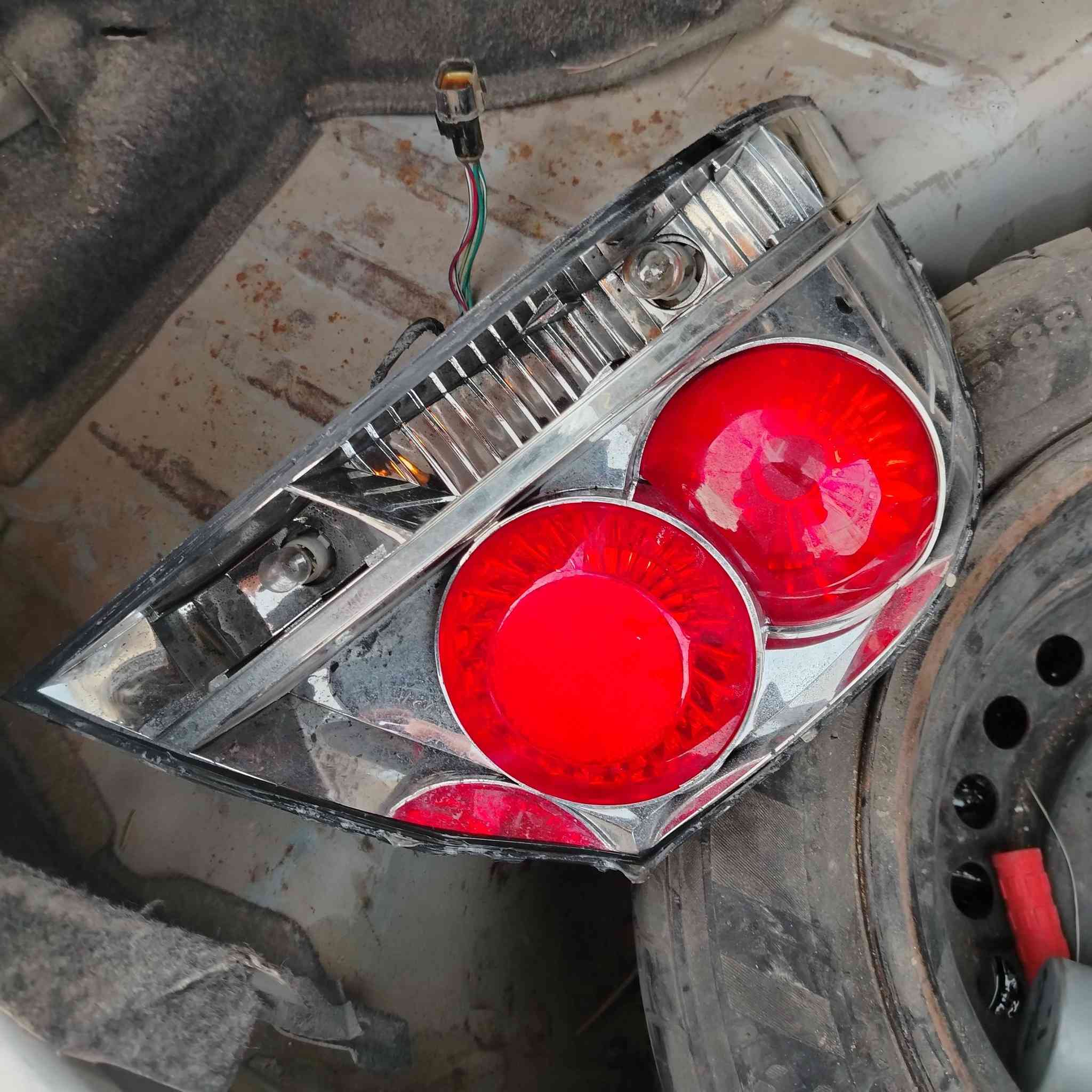 تخم بك لايت نقص بس الجامات
فيش وياه شغالة  قيم واخذ حق الله
كربلاء  *********** متوفر توصيل كل المحافظات
